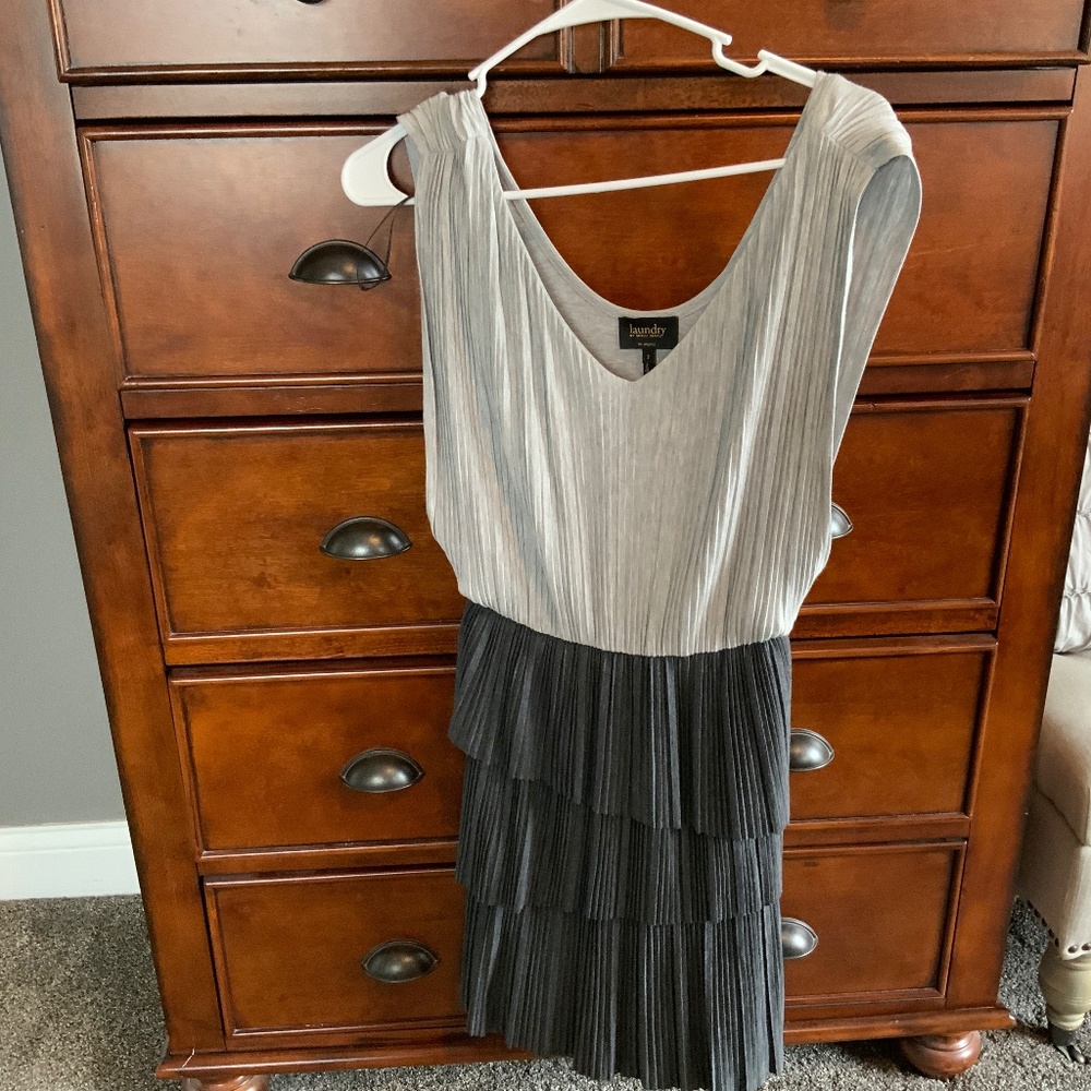 laundry by Shelli Segal dress